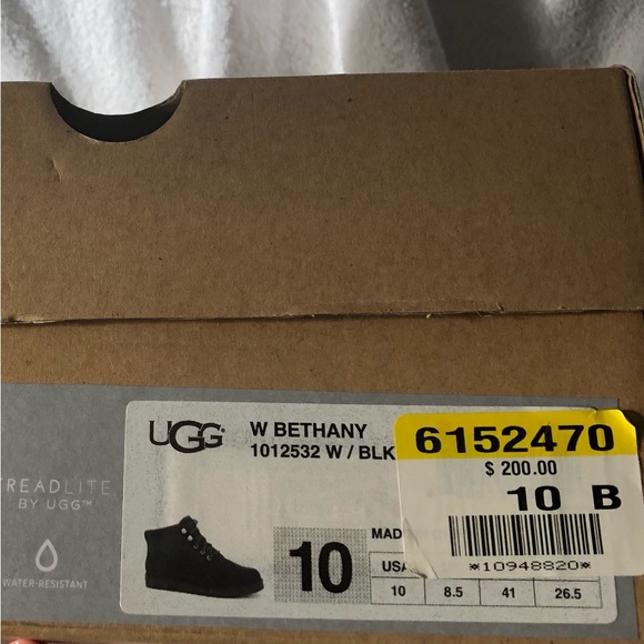 UGG Black Bethany Suede Lace Up Ankle Boots Size 10 - Picture 5 of 6